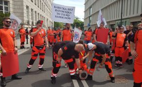 To nie koniec protestów ratowników medycznych