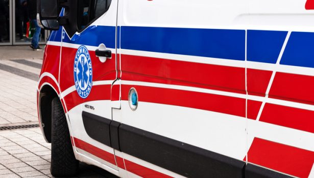 Polskie Towarzystwo Ratowników Medycznych: czy strażacy powinni mieć praktyki w ambulansach?