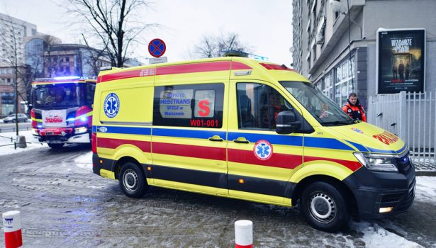 ratownicy24-ambulanse