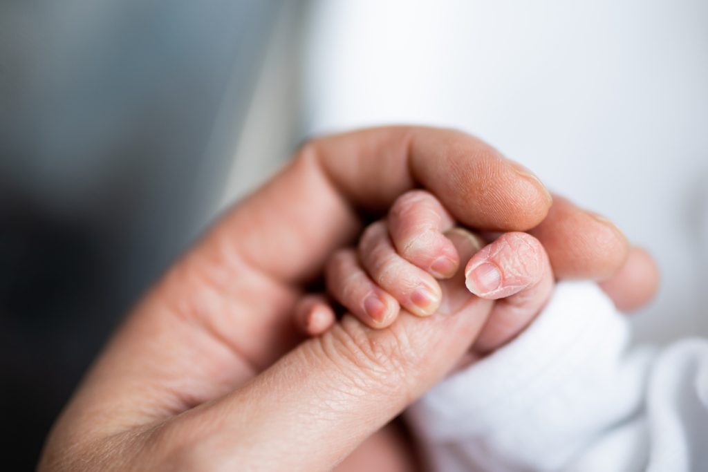 Poród w warunkach przedszpitalnych – rola zespołu ratownictwa medycznego