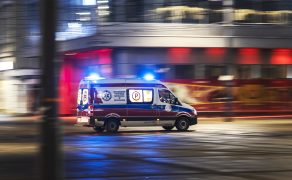 Uprawnienia i ograniczenia poruszania się pojazdem uprzywilejowanym „K1" w świetle aktualnych przepisów